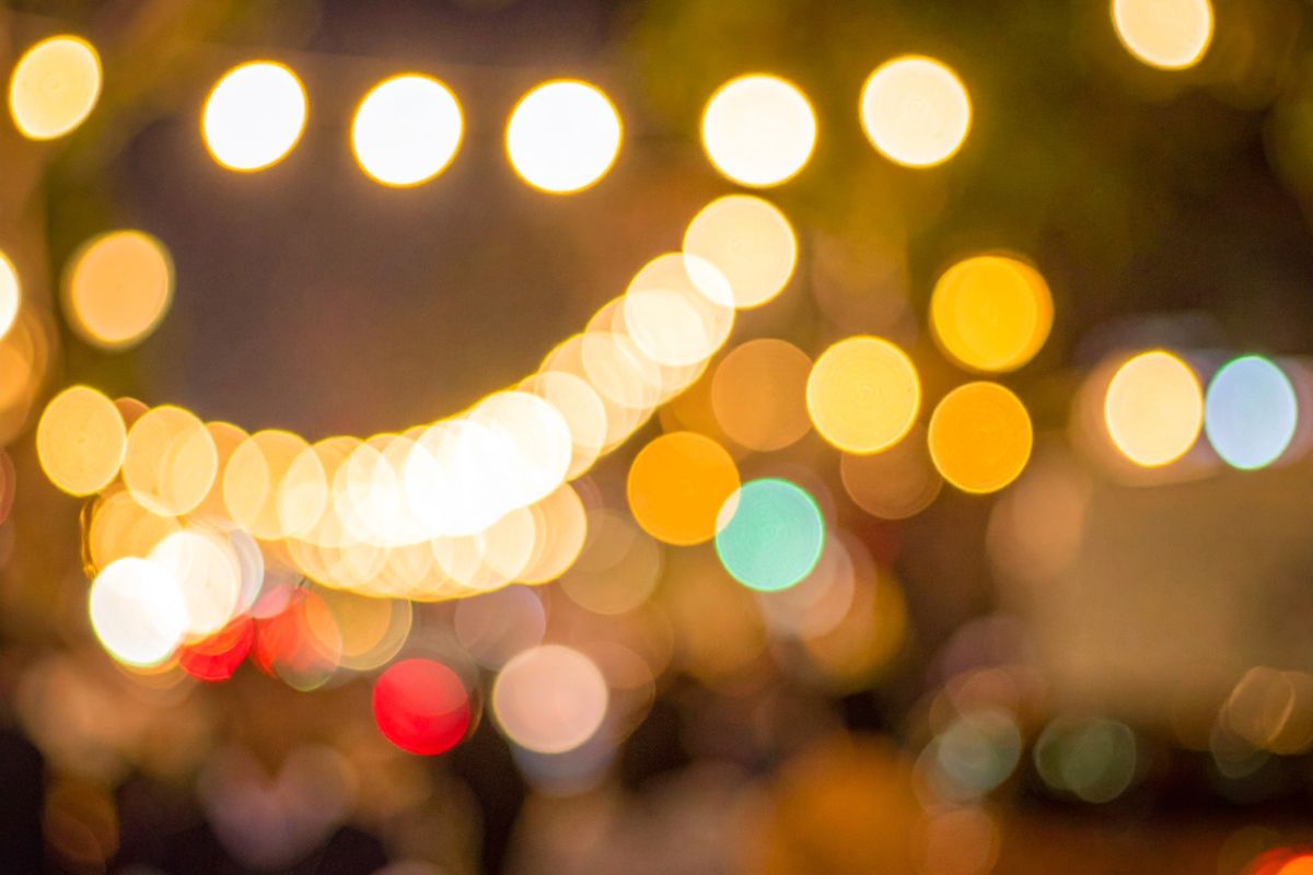 architectural landscape lighting | holiday lighting installation Sun Valley | Idaho lighting specialists | mountain home outdoor lighting